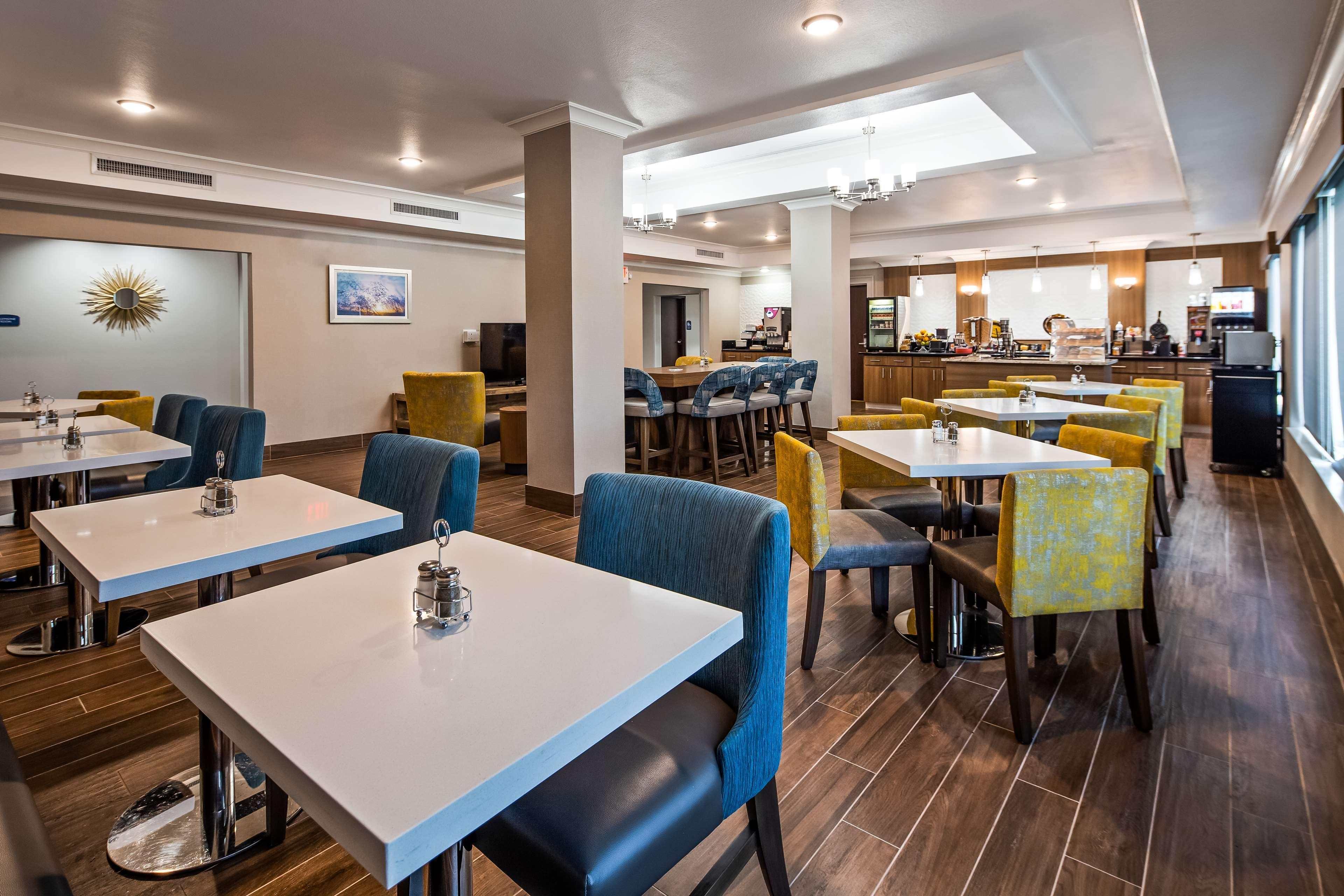 Best Western Plus Rama Inn & Suites La Grande Exterior photo